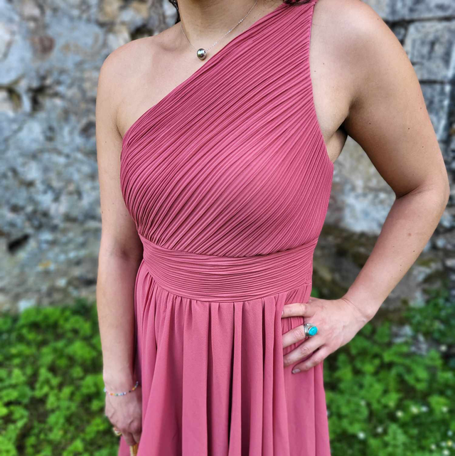 Robe asymétrique